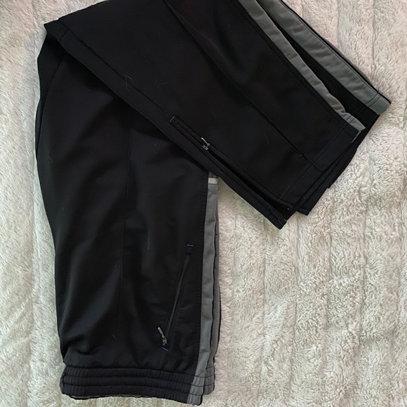 3 for $35 ITEM! MENS Champion Sweatpants - Picture 4 of 6